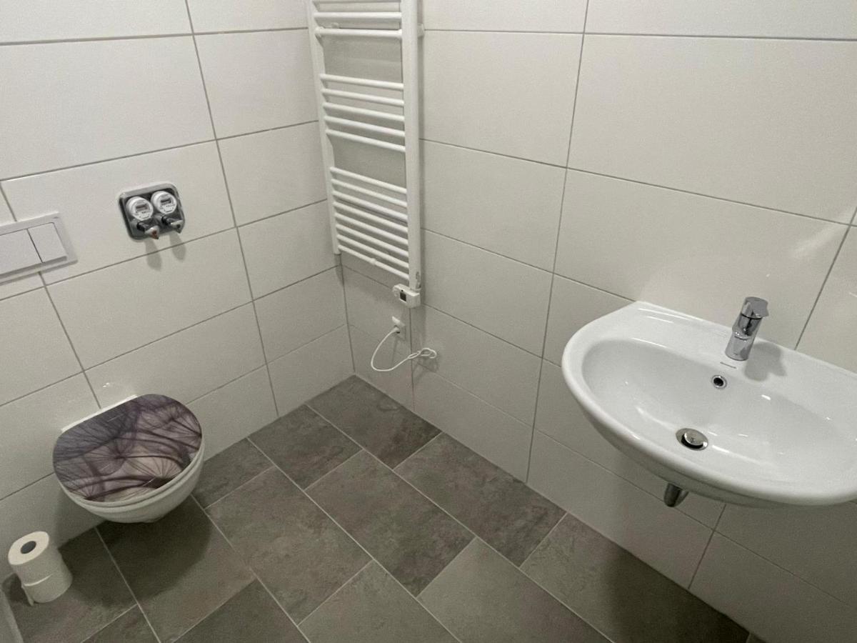 Timeless: 4 Zimmer Apartment Ludwigsburg Eksteriør bilde
